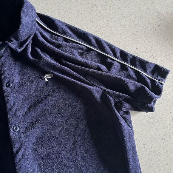 Fabletics Navy Terry Cloth Button Down Short Sleeve Shirt Mens M - Picture 3 of 7